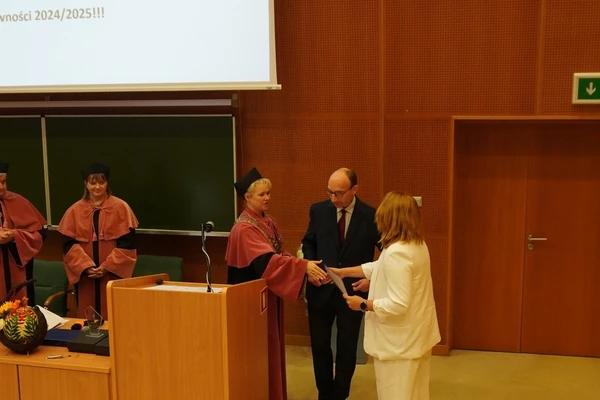 Fotografie z inauguracji roku akademickiego